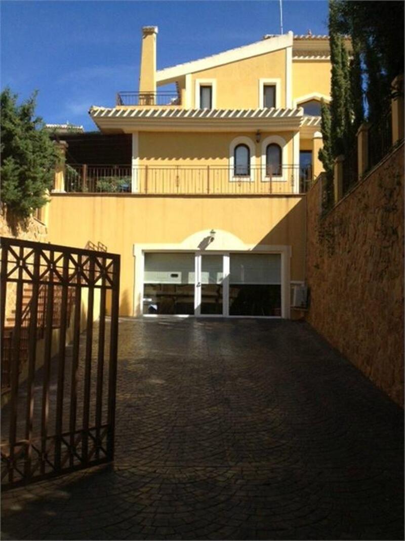 5 Cuarto Villa en venta