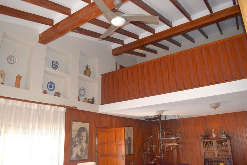 6 Cuarto Villa en venta