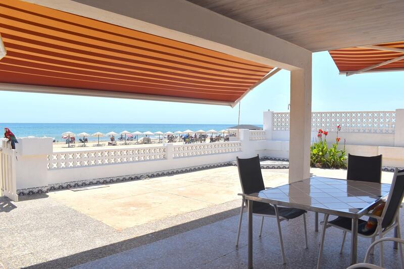 6 Cuarto Villa en venta
