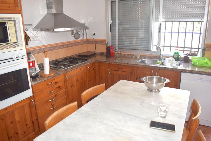6 Cuarto Villa en venta