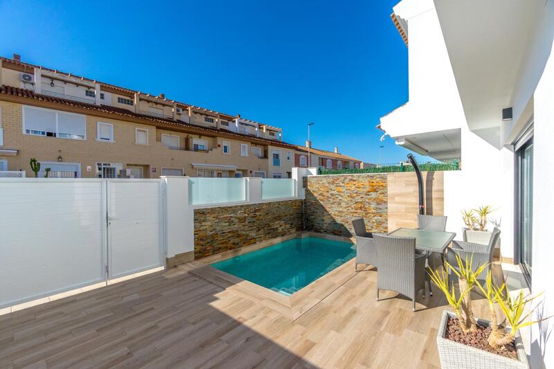 3 Cuarto Dúplex en venta