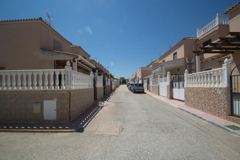 Duplex à vendre dans Torrevieja, Alicante