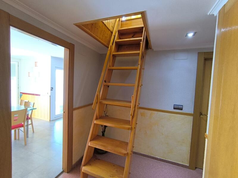 3 bedroom Apartment for sale