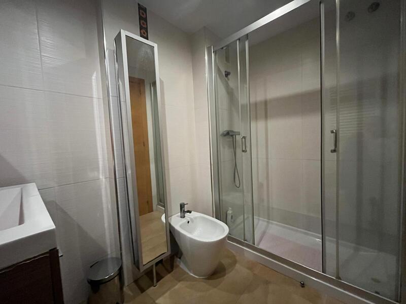 4 Schlafzimmer Appartement zu verkaufen