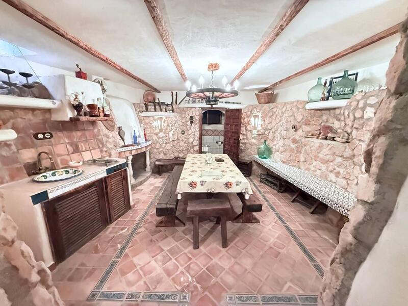 5 bedroom Villa for sale
