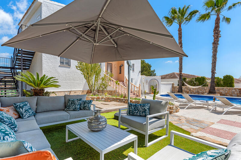 4 Cuarto Villa en venta