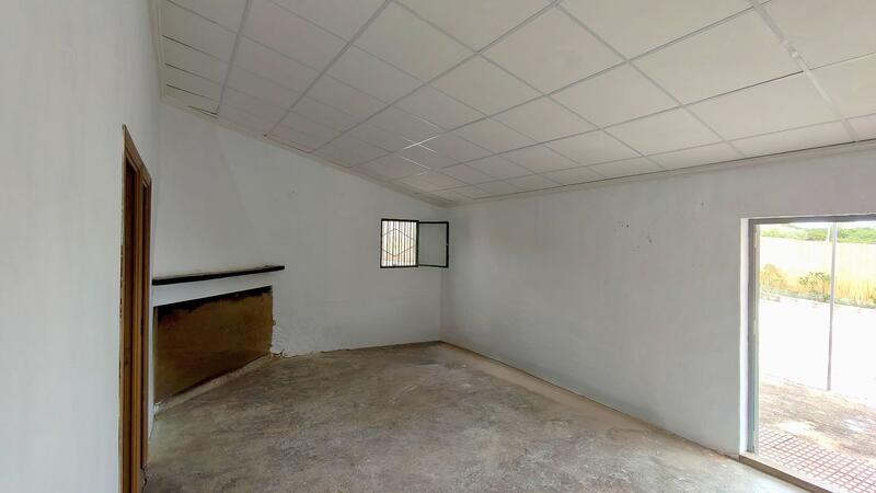 2 bedroom Country House for sale