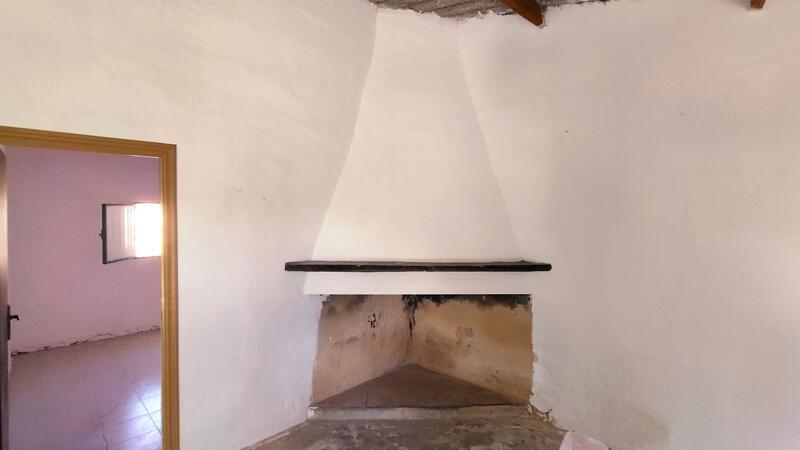 2 bedroom Country House for sale