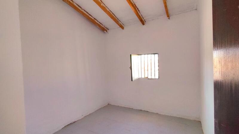 2 bedroom Country House for sale