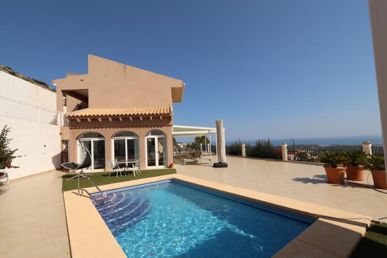 Villa à vendre dans Altea, Alicante