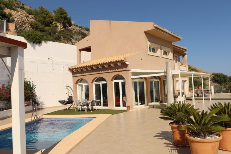 3 slaapkamer Villa Te koop