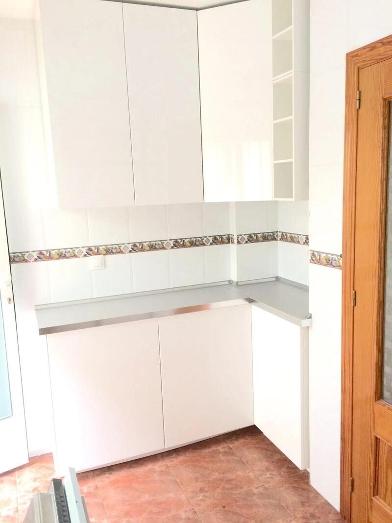 3 Schlafzimmer Stadthaus zu verkaufen