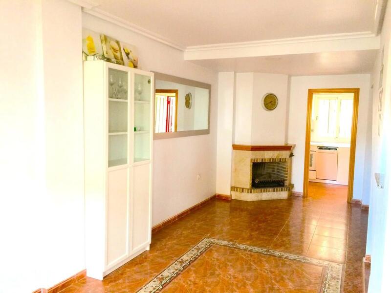 3 Schlafzimmer Stadthaus zu verkaufen