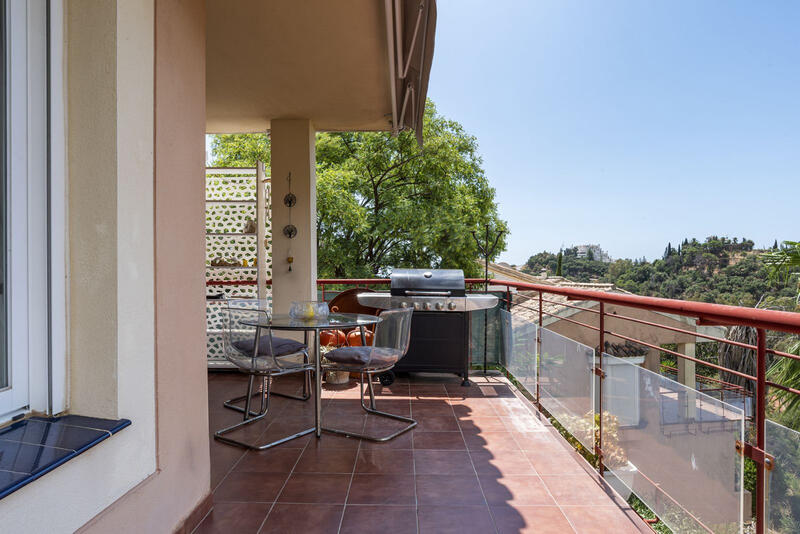 3 slaapkamer Gezinswoning Te koop