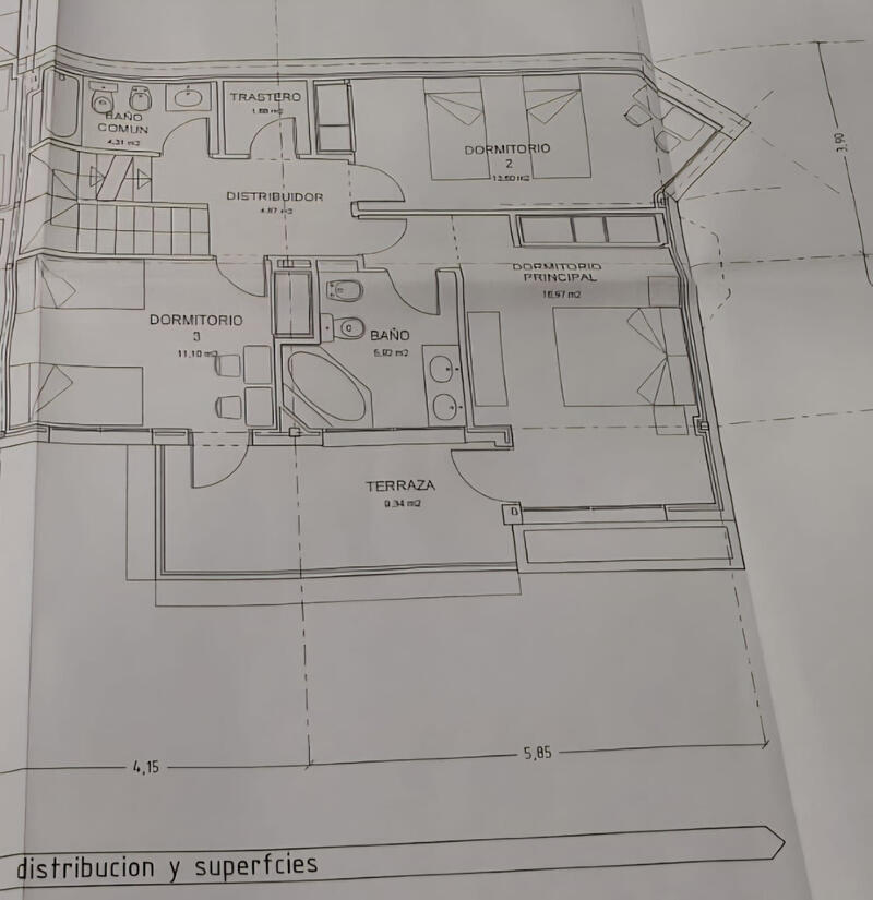3 slaapkamer Gezinswoning Te koop
