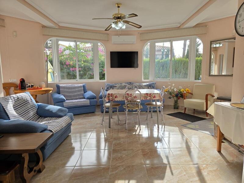 3 Cuarto Villa en venta