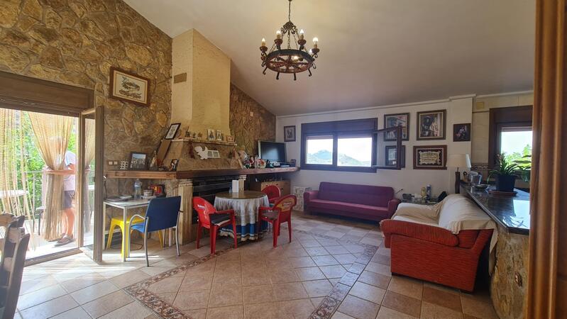 4 Schlafzimmer Villa zu verkaufen