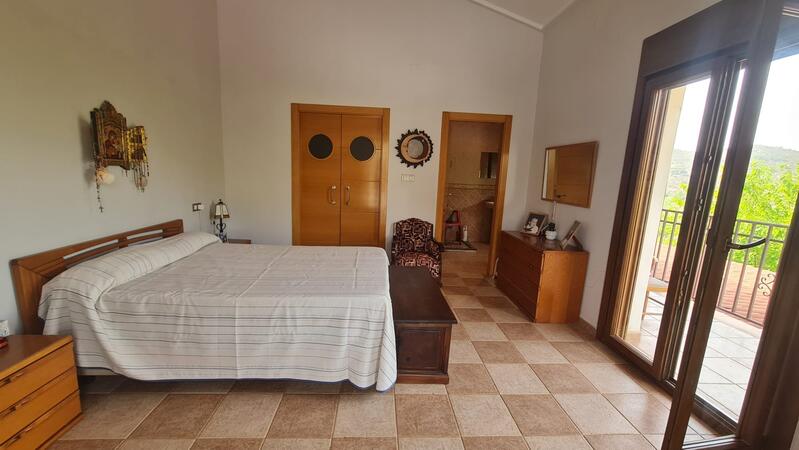 4 Schlafzimmer Villa zu verkaufen