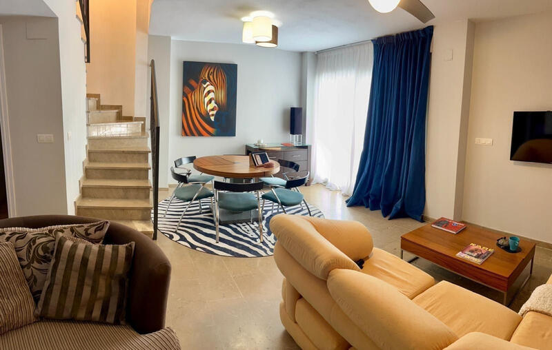 3 sovrum Radhus till salu