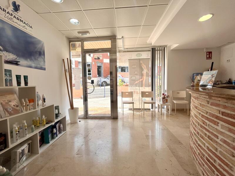 Local Commercial à vendre
