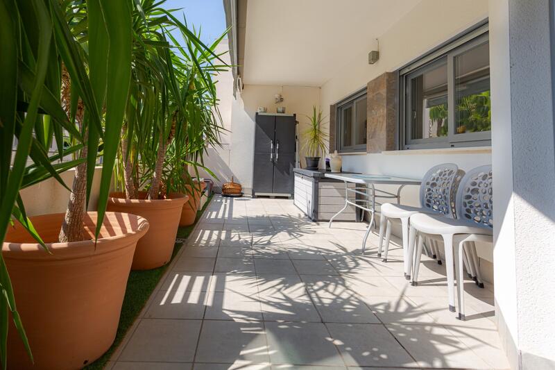 2 slaapkamer Appartement Te koop