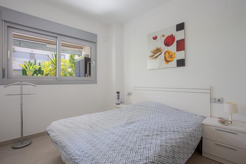 2 slaapkamer Appartement Te koop