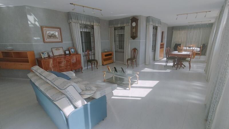 6 Cuarto Villa en venta