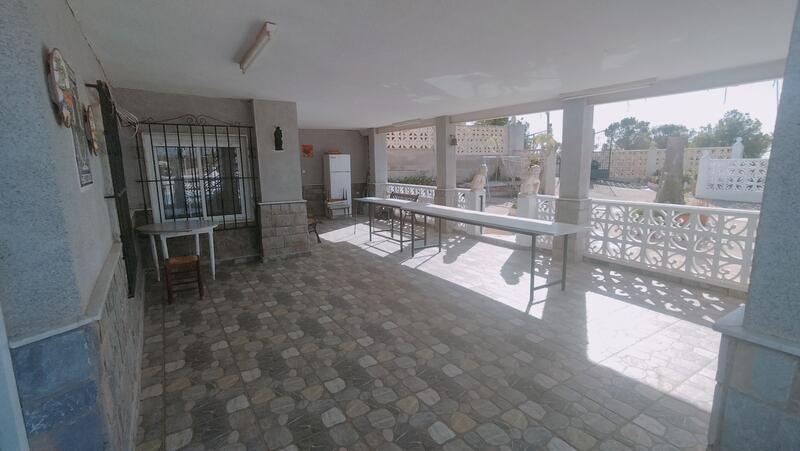 6 Cuarto Villa en venta