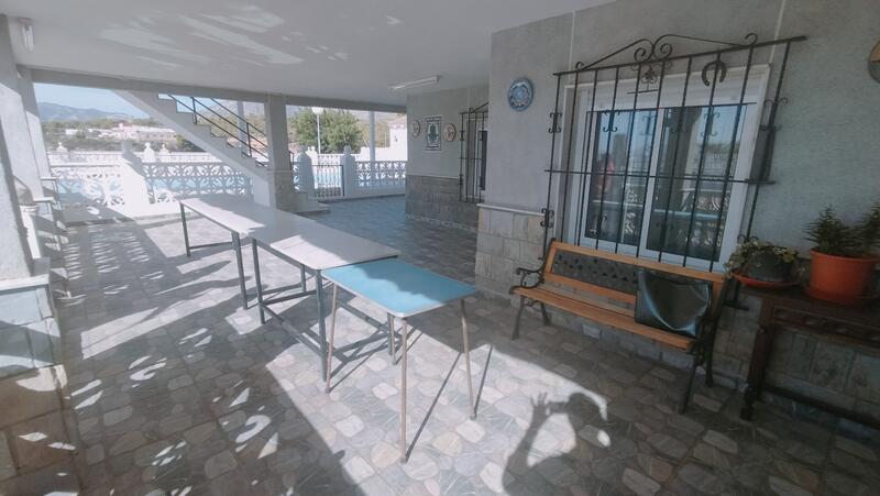 6 Cuarto Villa en venta