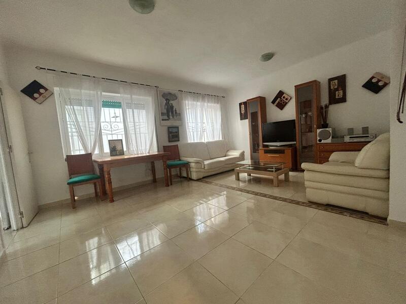 4 Schlafzimmer Stadthaus zu verkaufen