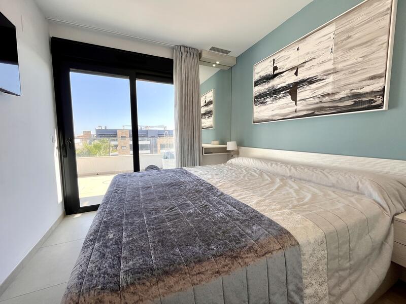2 bedroom Apartment for sale