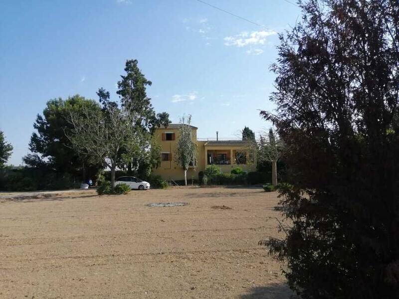 4 bedroom Villa for sale