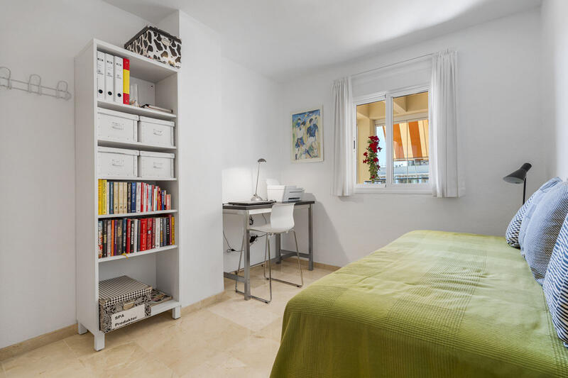 4 slaapkamer Appartement Te koop