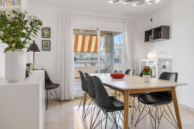 4 slaapkamer Appartement Te koop
