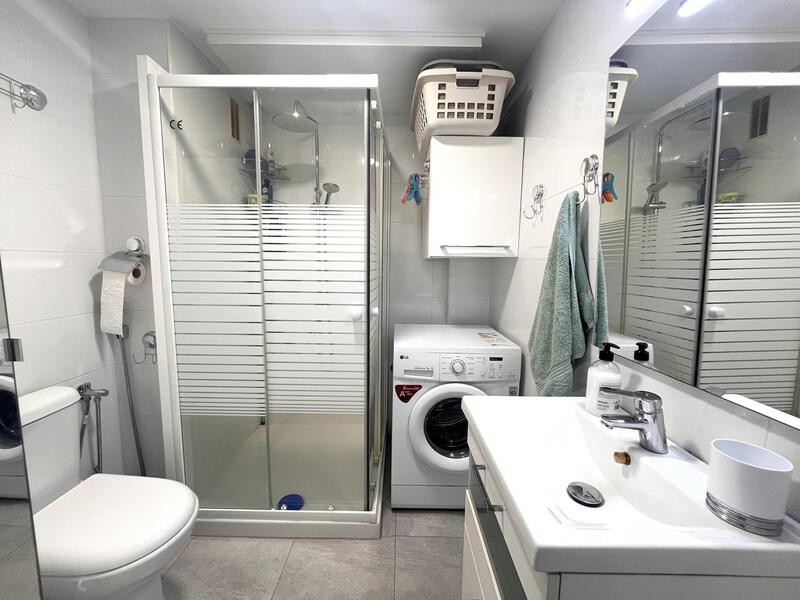 1 bedroom Apartment for sale
