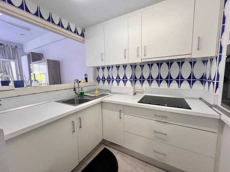 1 bedroom Apartment for sale