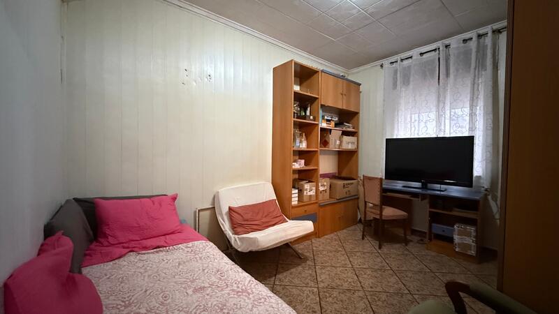 4 bedroom Townhouse for sale