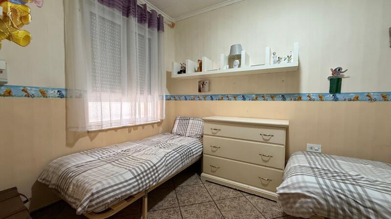 4 bedroom Townhouse for sale