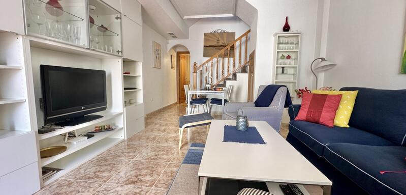 2 bedroom Townhouse for sale