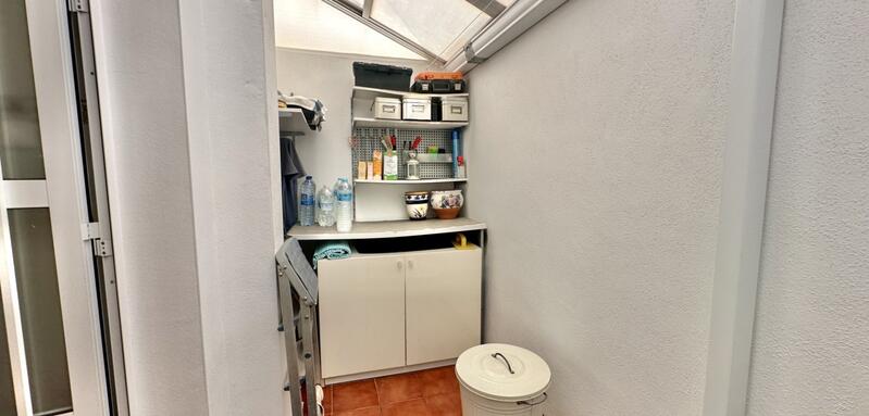 2 bedroom Townhouse for sale