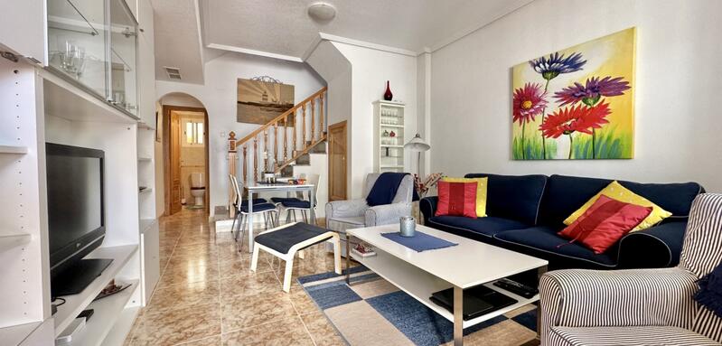 2 bedroom Townhouse for sale