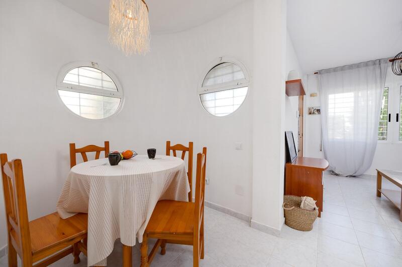 3 bedroom Townhouse for sale