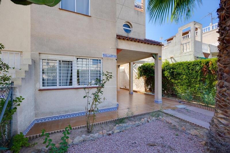 3 bedroom Townhouse for sale