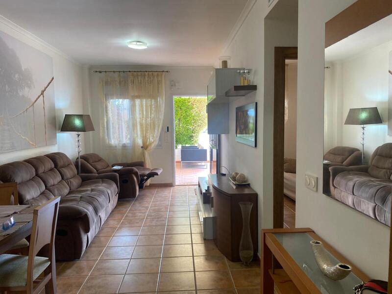 2 Schlafzimmer Stadthaus zu verkaufen