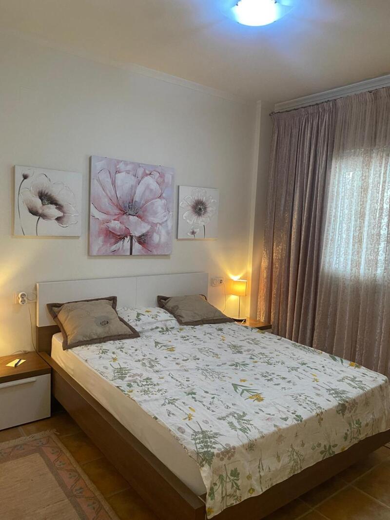 2 Schlafzimmer Stadthaus zu verkaufen