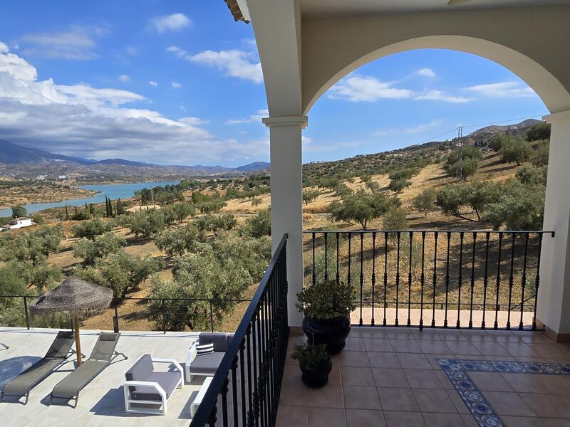 4 Cuarto Villa en venta