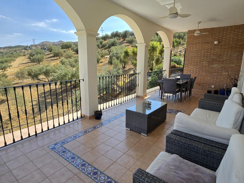 4 Cuarto Villa en venta