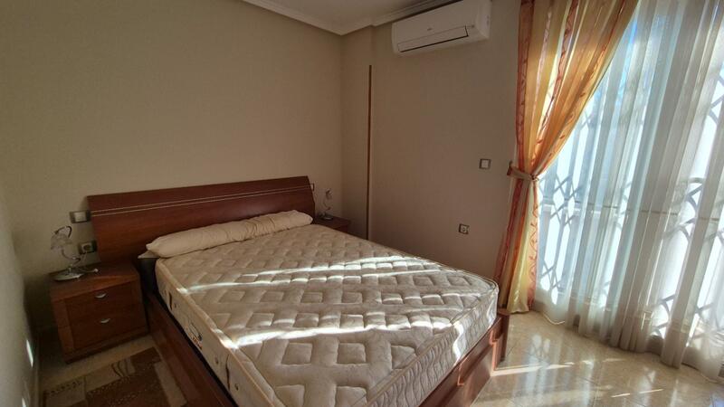 5 bedroom Country House for sale