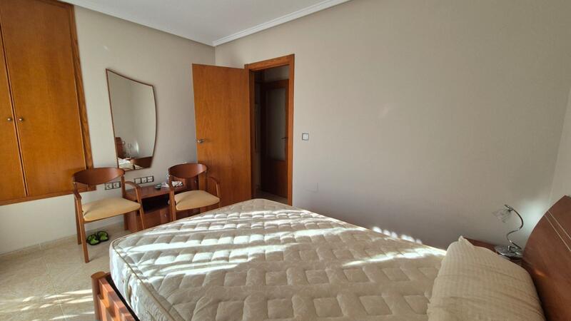 5 bedroom Country House for sale