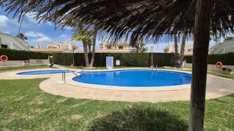 3 bedroom Country House for sale